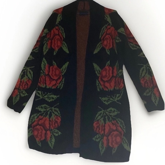 Cynthia Rowley Sweaters - Cynthia Rowley Long Black Mohair Wool Blend Sweater with Floral Rose Design Sz L